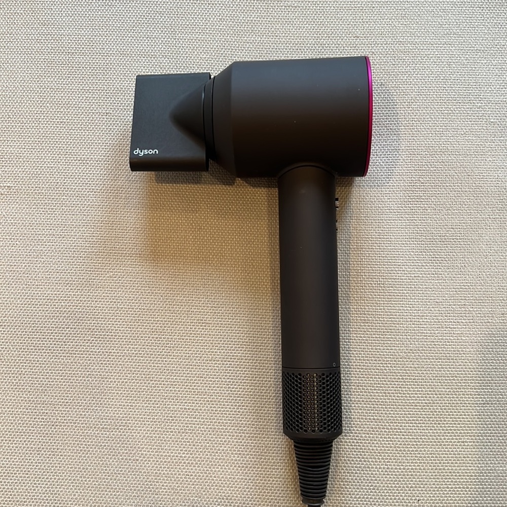 New Dyson Supersonic hair dryer gray and pink